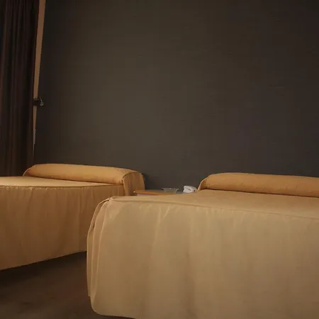 Hotel Lupa San Juan de Pinera