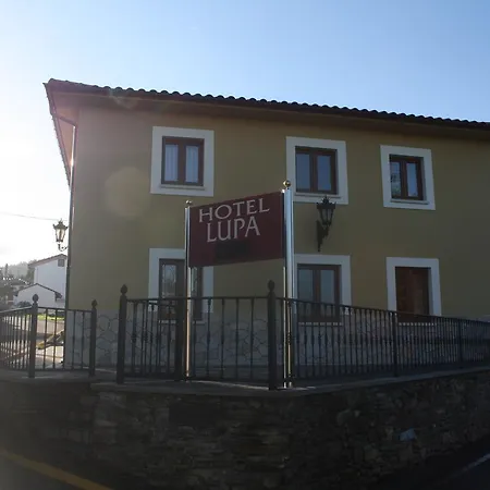 Szálloda Lupa San Juan de Pinera