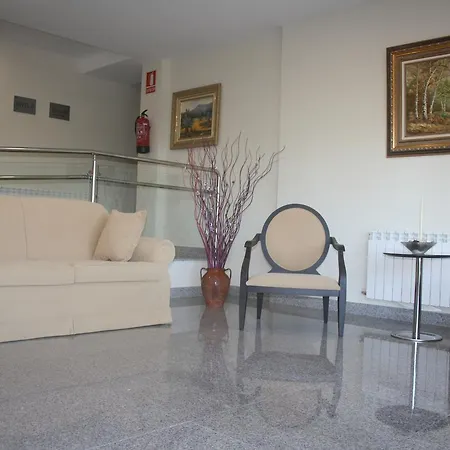 Lupa 4* San Juan de Pinera